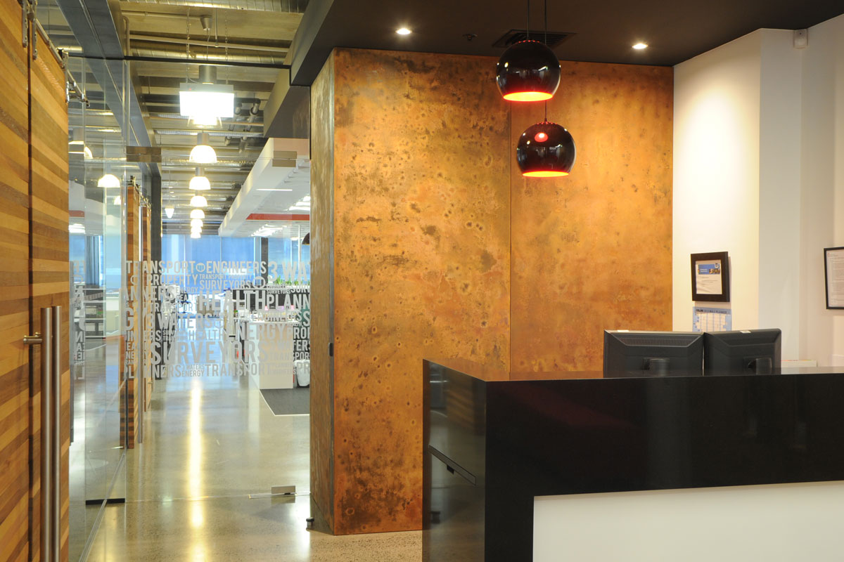 tynki i farby z efektem rdzy